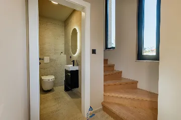 3-Bedroom Villa in Tar for 6 Guests with Pool