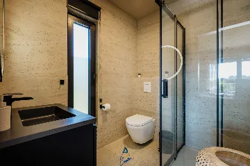 3-Bedroom Villa in Tar for 6 Guests with Pool