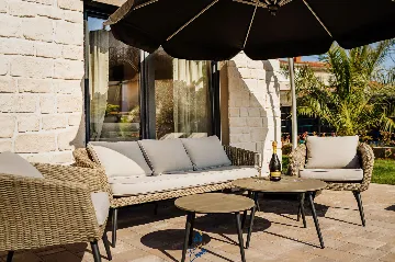 3-Bedroom Villa in Tar for 6 Guests with Pool