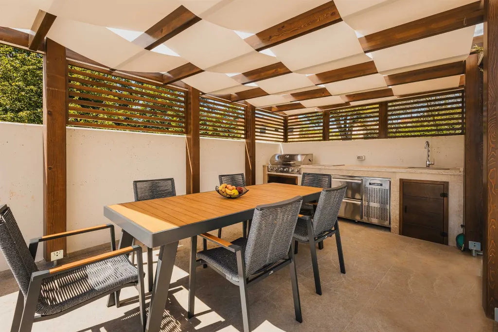 3-Bedroom Villa in Poreč for 6 Guests