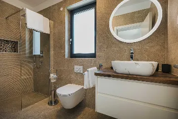 3-Bedroom Villa in Poreč for 6 Guests