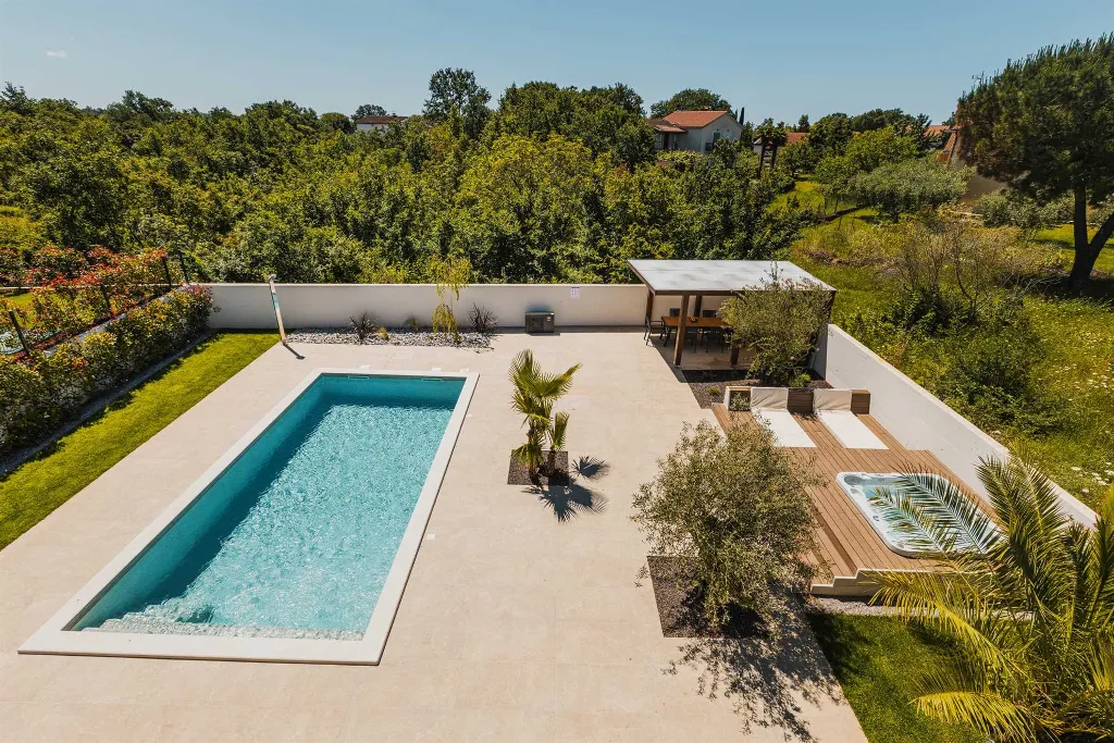 3-Bedroom Villa in Poreč for 6 Guests