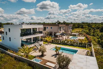 3-Bedroom Villa in Poreč for 6 Guests