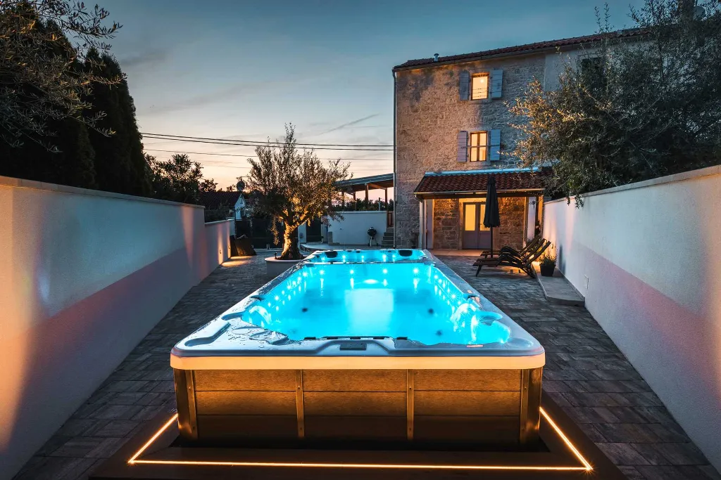 2-Bedroom Villa in Baderna for Up to 4 Guests