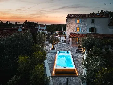 2-Bedroom Villa in Baderna for Up to 4 Guests