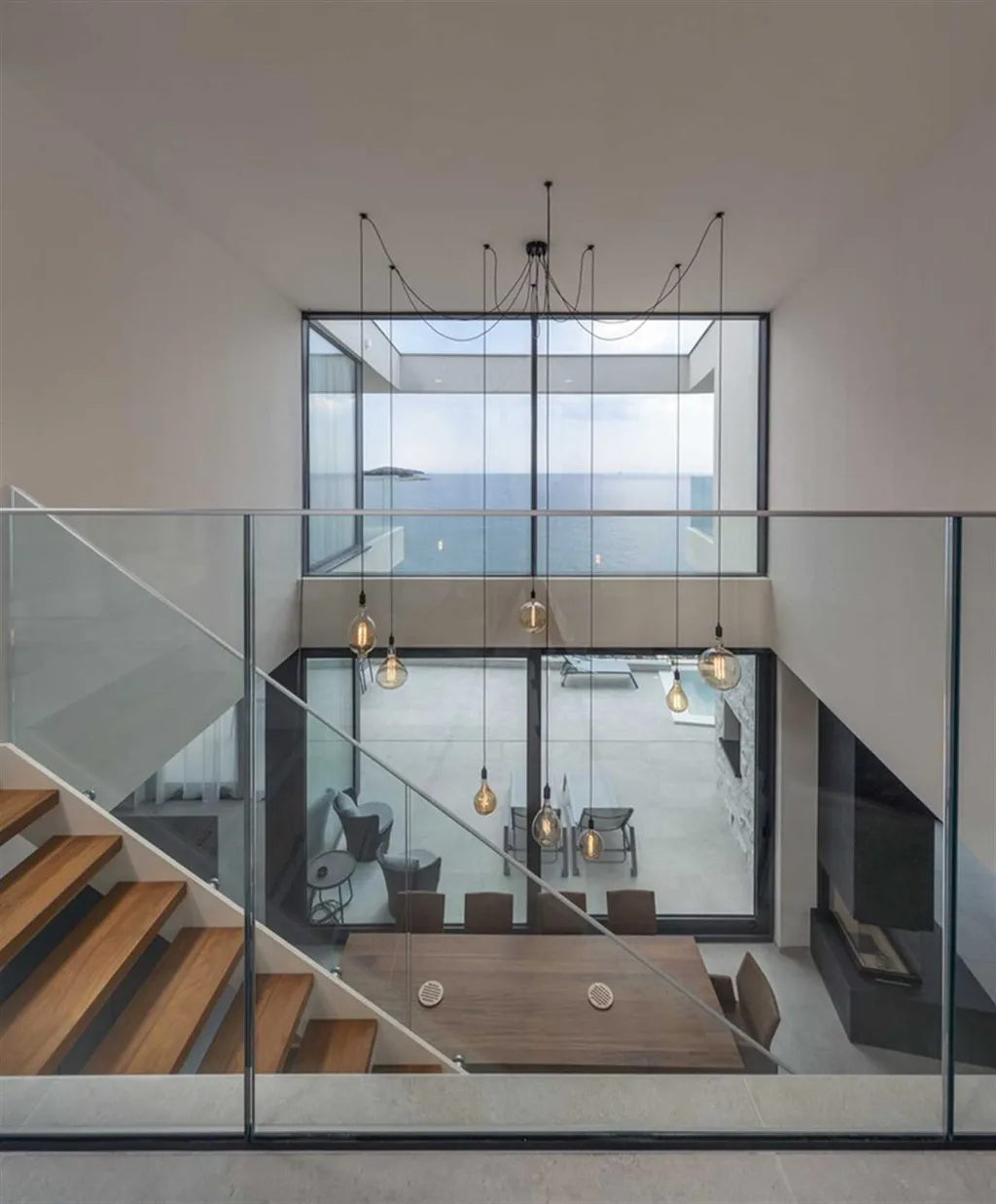 5-Bedroom Villa with Hydromassage Infinity Pool in Rogoznica