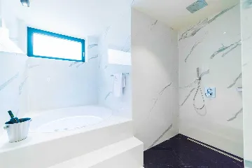 Štikovica 6-Bedroom Villa for 12 with Infinity Pool