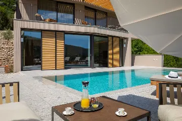 3-Bedroom Villa with Heated Pool in Dubrovnik