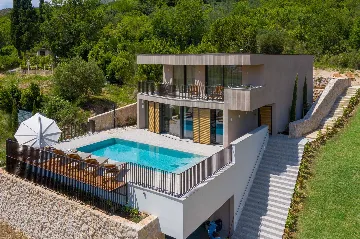 3-Bedroom Villa with Heated Pool in Dubrovnik