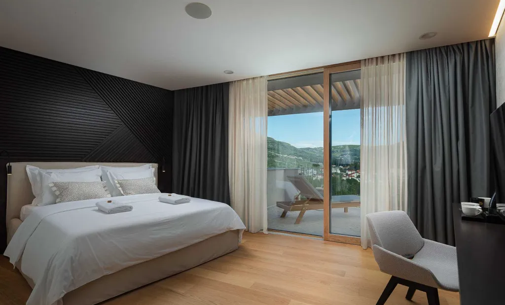 3-Bedroom Villa with Heated Pool in Dubrovnik