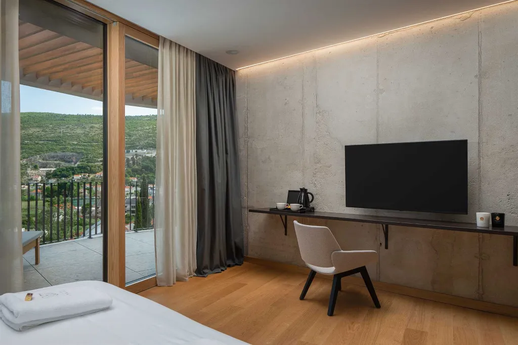 3-Bedroom Villa with Heated Pool in Dubrovnik