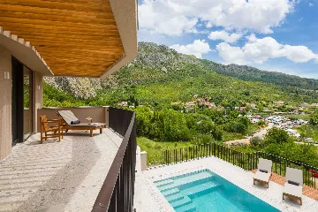 3-Bedroom Villa with Heated Pool in Dubrovnik