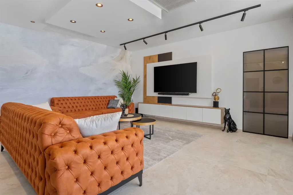 5-Bedroom Villa for 10 with Heated Infinity Pool, Omiš