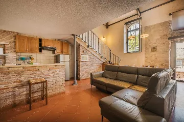 Brtonigla Villa for 4 Guests with Whirlpool