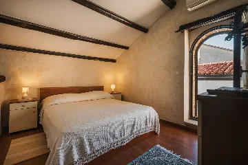 Brtonigla Villa for 4 Guests with Whirlpool