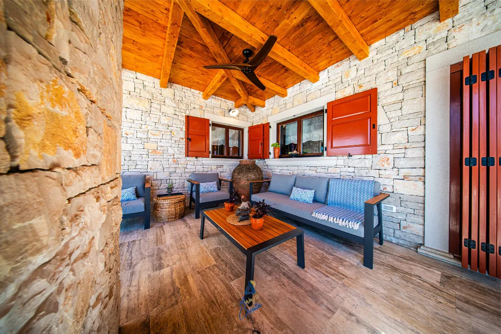 Barban Villa for 8 Guests with Heated Pool