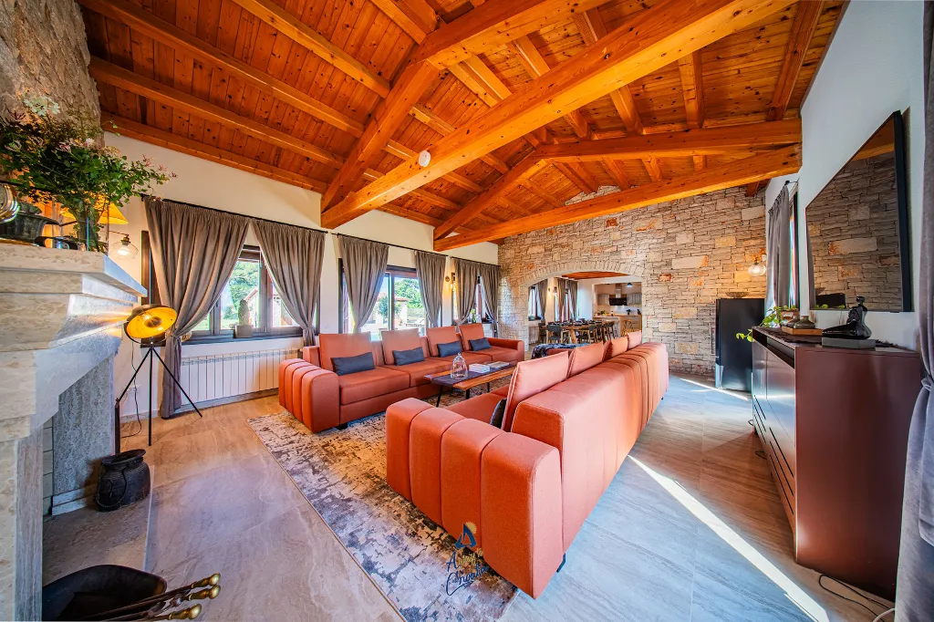 Barban Villa for 8 Guests with Heated Pool