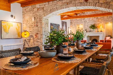 Barban Villa for 8 Guests with Heated Pool