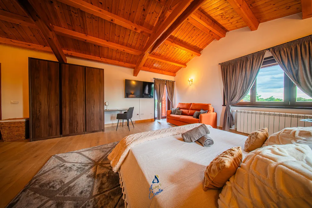 Barban Villa for 8 Guests with Heated Pool