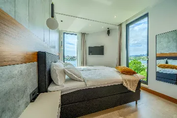 Zatoglav 5-Bed Villa with Heated Pool (Sleeps 10)