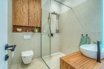 Zatoglav 5-Bed Villa with Heated Pool (Sleeps 10)