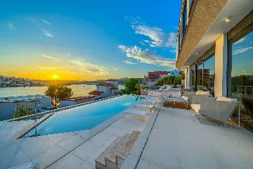 Zatoglav 5-Bed Villa with Heated Pool (Sleeps 10)