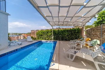 Milna Brač Villa with Heated Pool and Sea Views