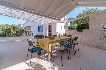 Milna Brač Villa with Heated Pool and Sea Views