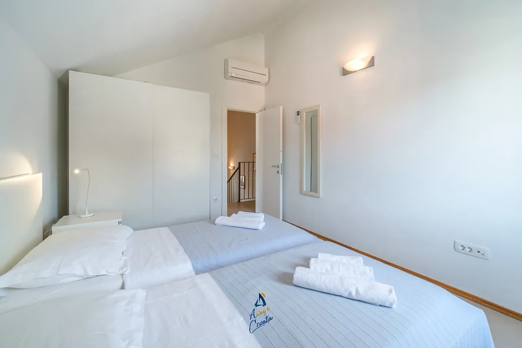 Milna Brač Villa with Heated Pool and Sea Views