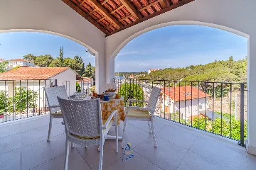Milna Brač Villa with Heated Pool and Sea Views