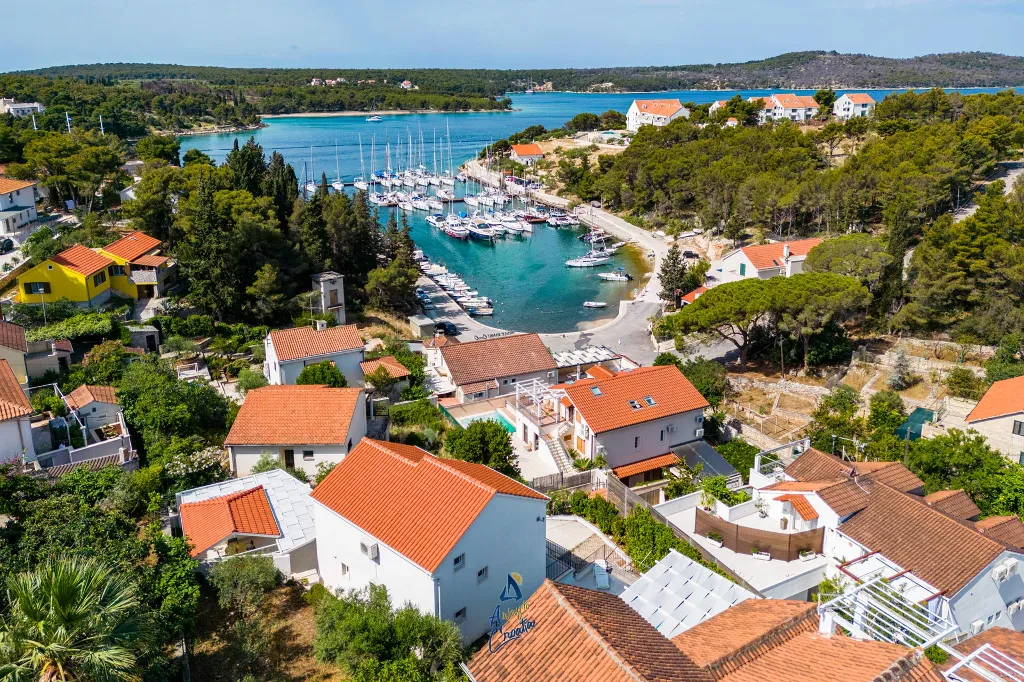 Milna Brač Villa with Heated Pool and Sea Views