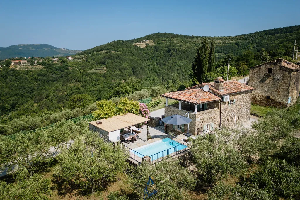 Holiday House in Sovinjska Brda for 4 Guests