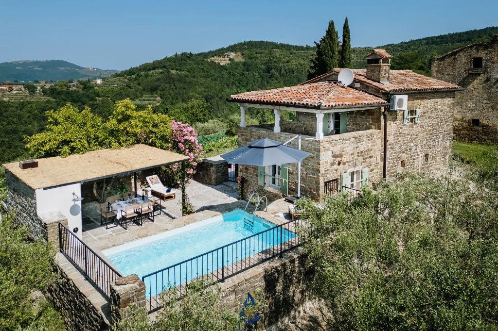 Holiday House in Sovinjska Brda for 4 Guests