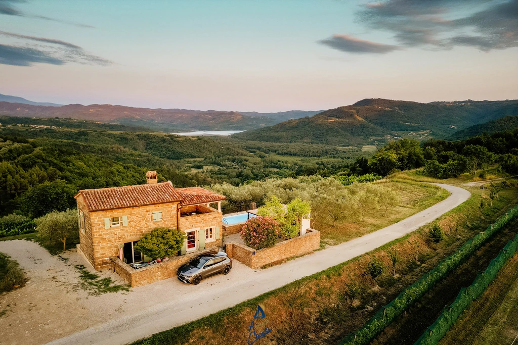 Holiday House in Sovinjska Brda for 4 Guests