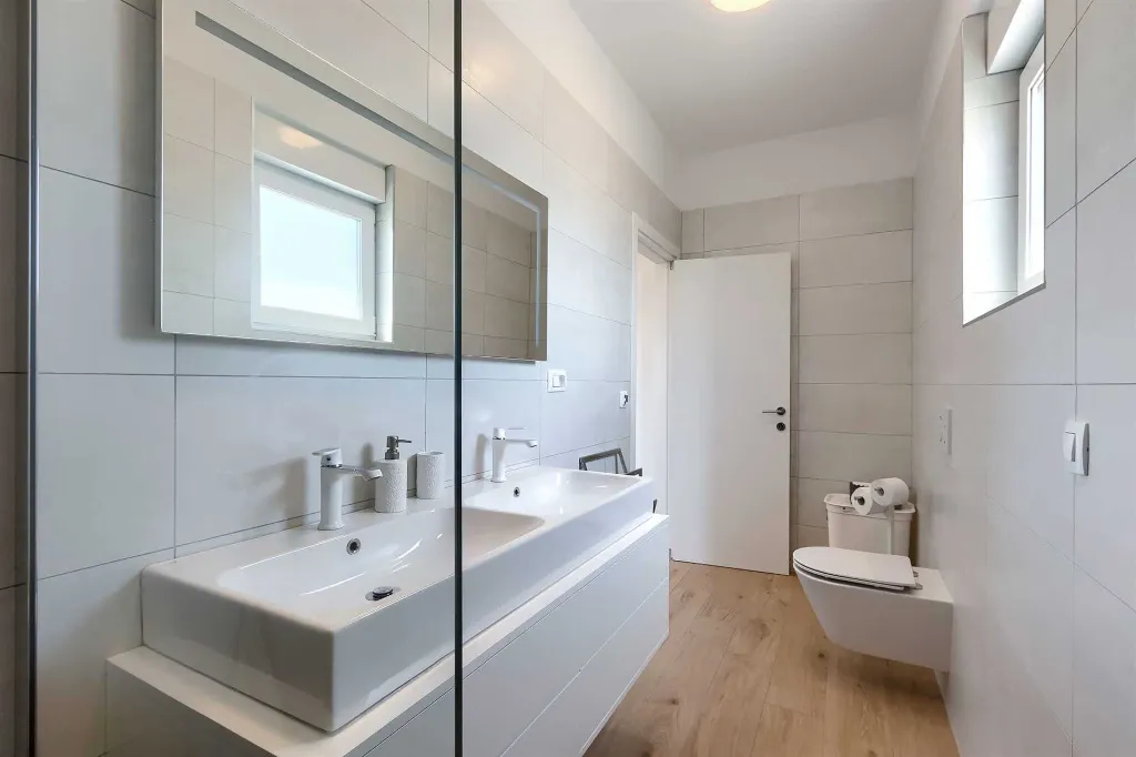 4-Bedroom Villa with Pool in Pula
