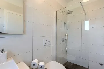 4-Bedroom Villa with Pool in Pula