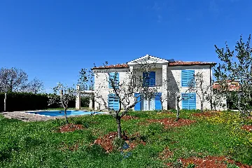 4-Bedroom Villa with Private Pool and Sauna in Vilanija
