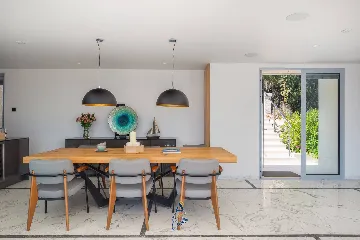 5-Bedroom Villa with Heated Infinity Pool in Sveta Nedjelja