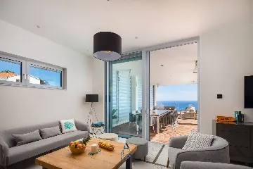 5-Bedroom Villa with Heated Infinity Pool in Sveta Nedjelja