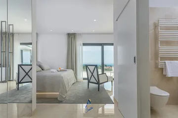 Kaštelir Villa for Up to 10 Guests with Heated Pool