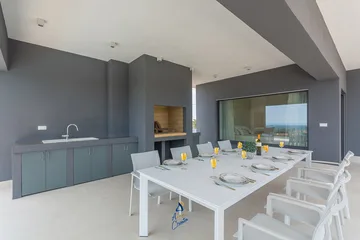 Kaštelir Villa for Up to 10 Guests with Heated Pool