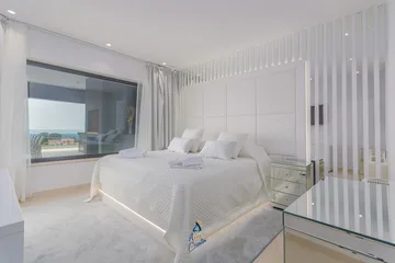 Kaštelir Villa for Up to 10 Guests with Heated Pool