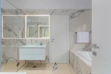 Kaštelir Villa for Up to 10 Guests with Heated Pool