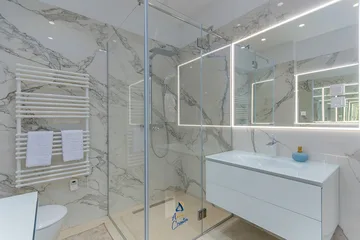 Kaštelir Villa for Up to 10 Guests with Heated Pool