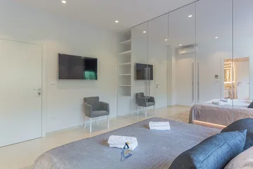 Kaštelir Villa for Up to 10 Guests with Heated Pool