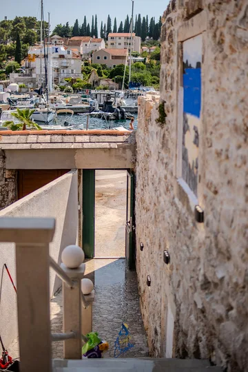 Three-Bedroom Villa in Milna