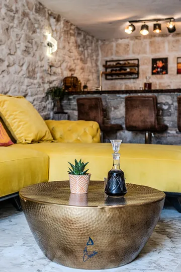 Three-Bedroom Villa in Milna