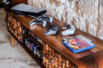 Three-Bedroom Villa in Milna