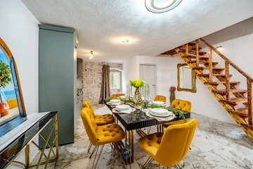 Three-Bedroom Villa in Milna