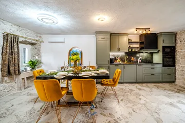 Three-Bedroom Villa in Milna